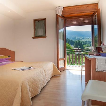 Albergo Sayonara Comano Terme Exteriör bild