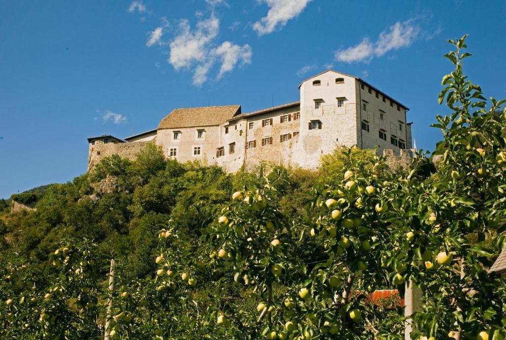 Albergo Sayonara Comano Terme Exteriör bild